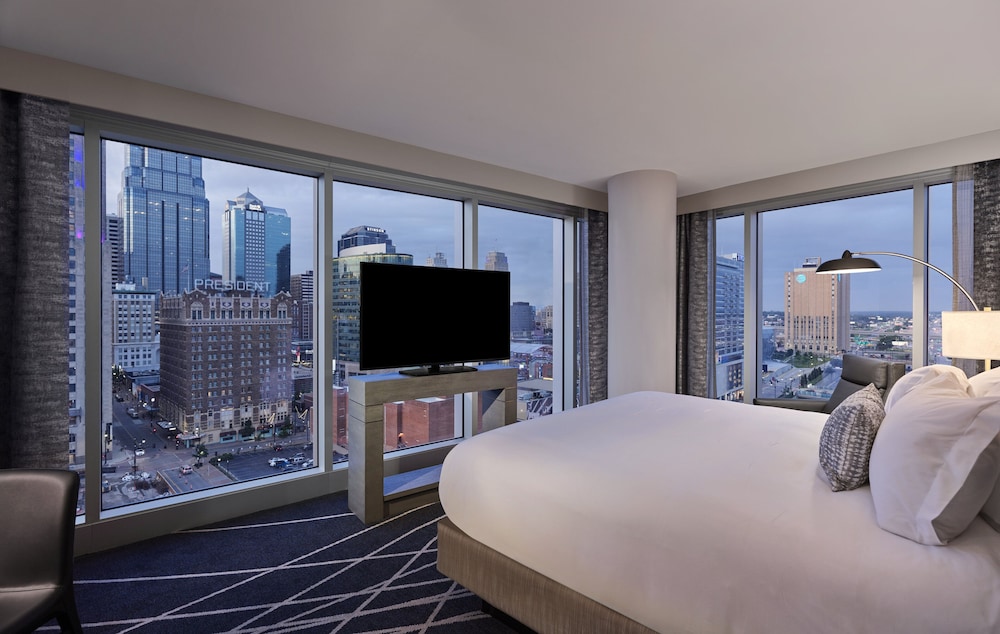 Loews Kansas City Hotel - photo 19