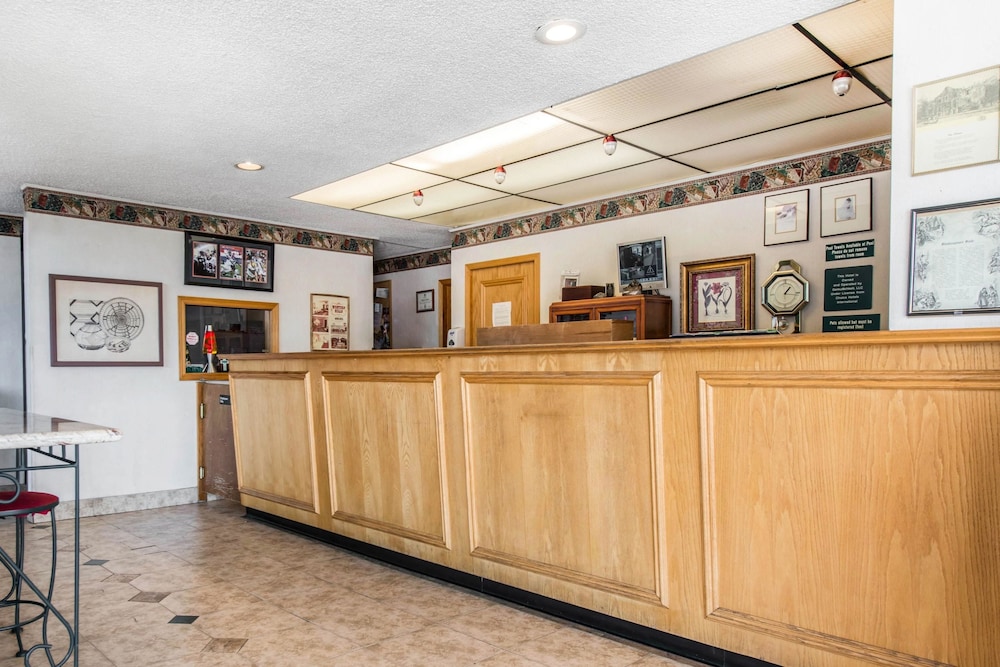 Rodeway Inn & Suites Colorado Springs CO - photo 30