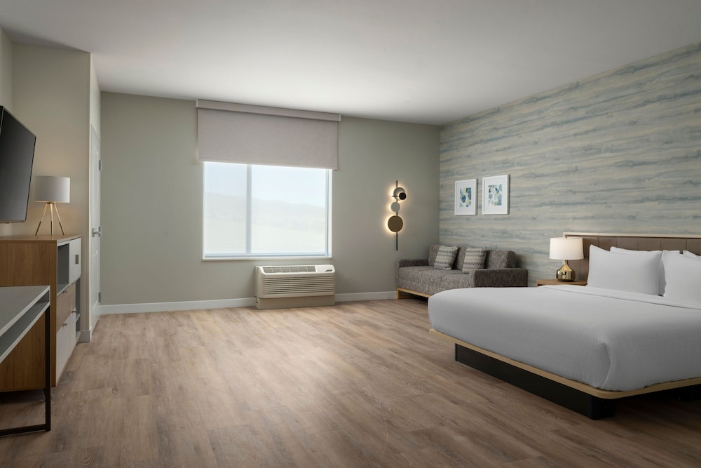 TownePlace Suites by Marriott Barstow - photo 6