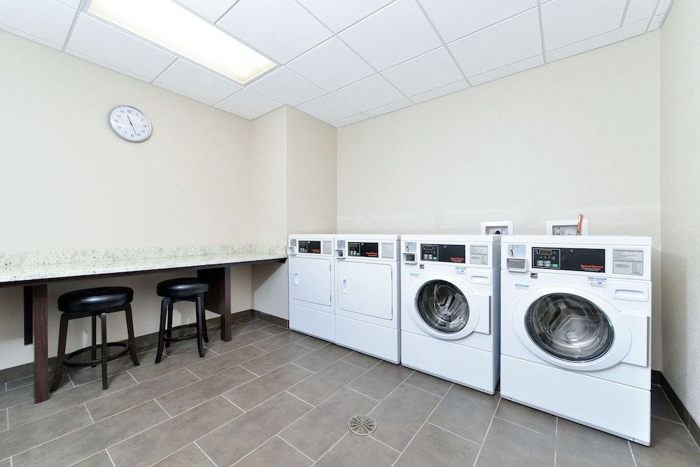 Homewood Suites By Hilton Cincinnati Mason - photo 35