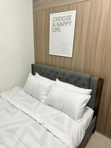 The Hideout Condotel in Shore 2 Residences Tower 3 — 4-Star Luxury Hotel in Manila, Philippines