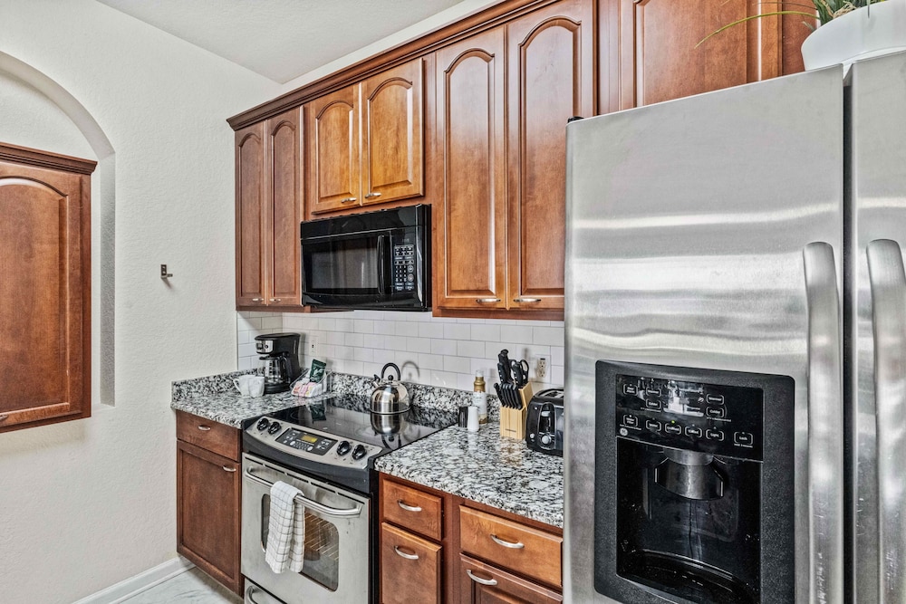 First Floor Vista Cay Condo W free Resort Access - photo 10