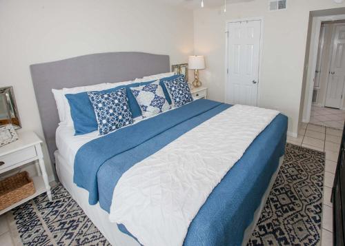 Surfside Shores 1202 - photo 15