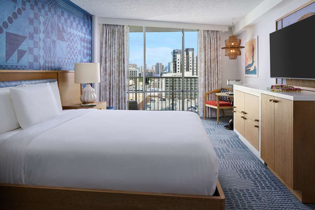 Outrigger Waikiki Paradise Hotel - photo 38
