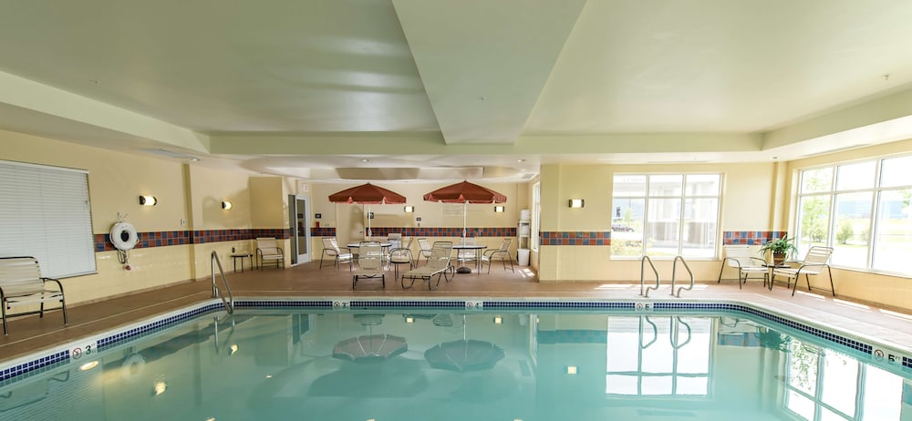 Hampton Inn Presque Isle Maine - photo 50