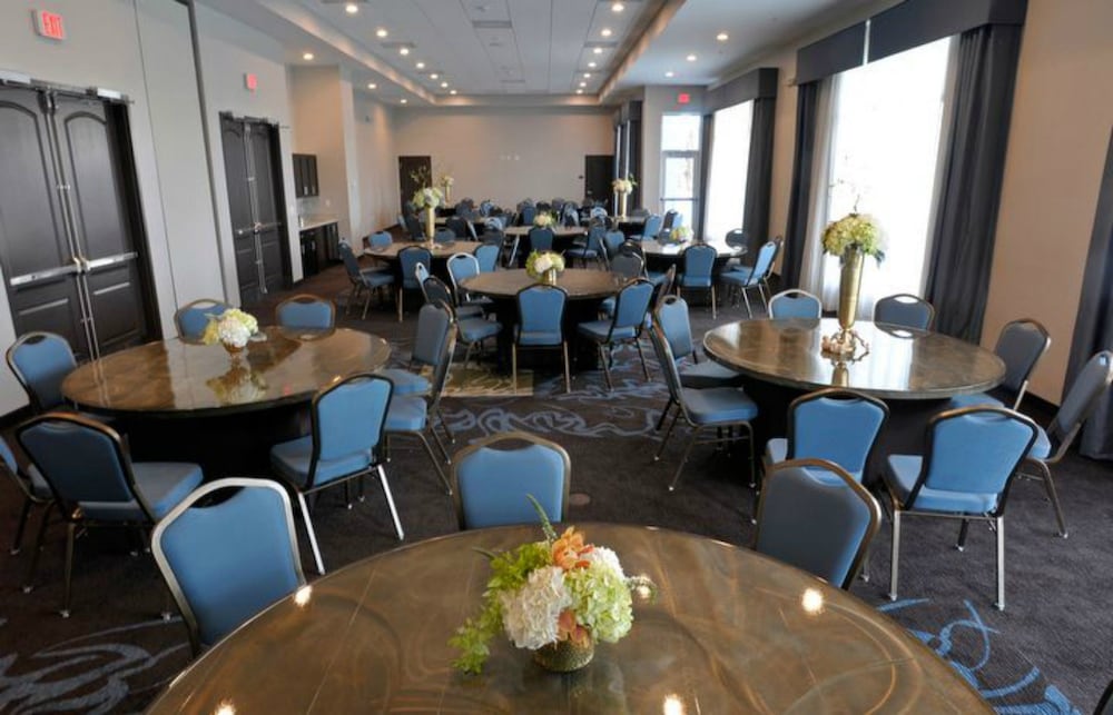 Staybridge Suites St. Petersburg Downtown by IHG - photo 58