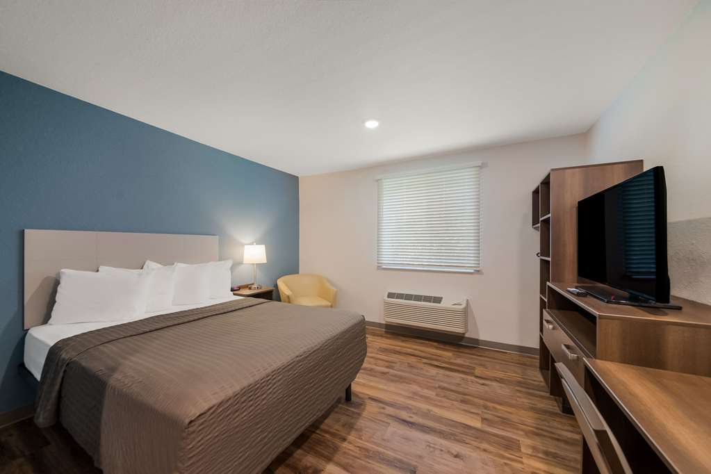 WoodSpring Suites Wesley Chapel Tampa - photo 14