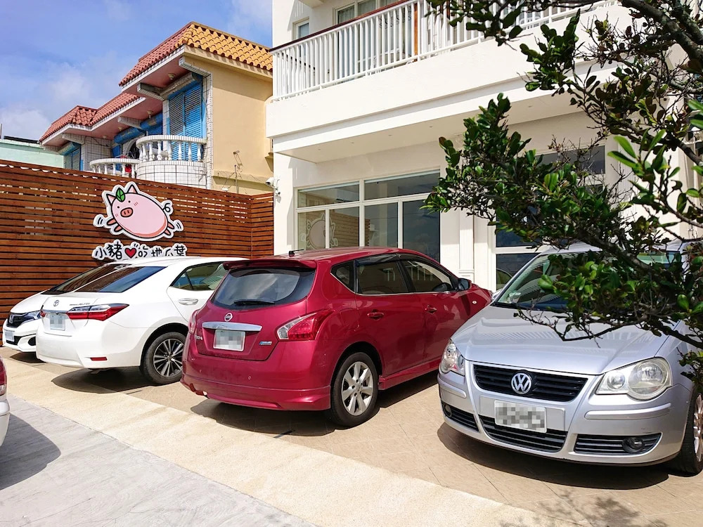 Little Piggy B&B — 4-Star Luxury Hotel in Hengchun, Republic of China Taiwan