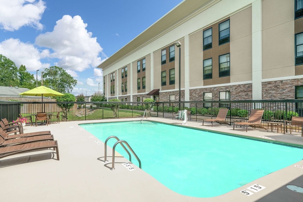 Hampton Inn Chattanooga Hixson - photo 18