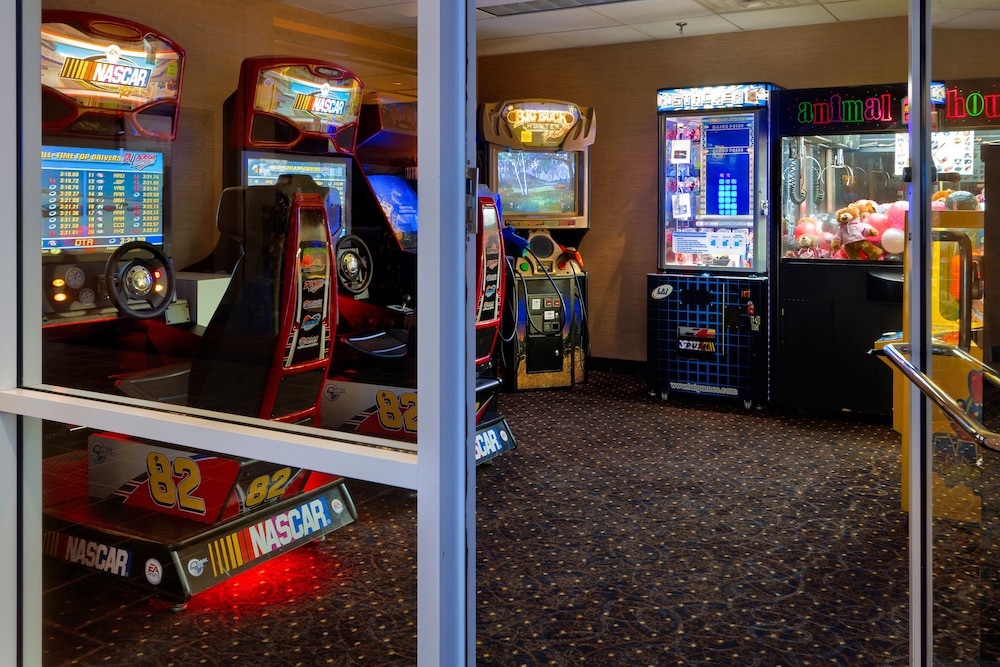 Crowne Plaza Minneapolis West by IHG - photo 45