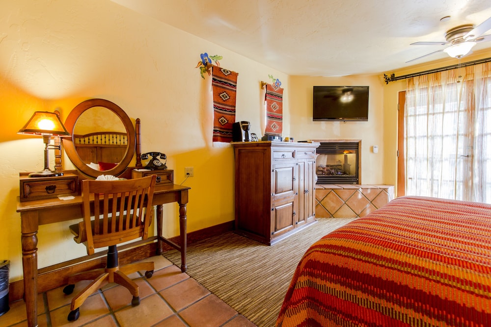 Avila La Fonda Hotel - photo 5