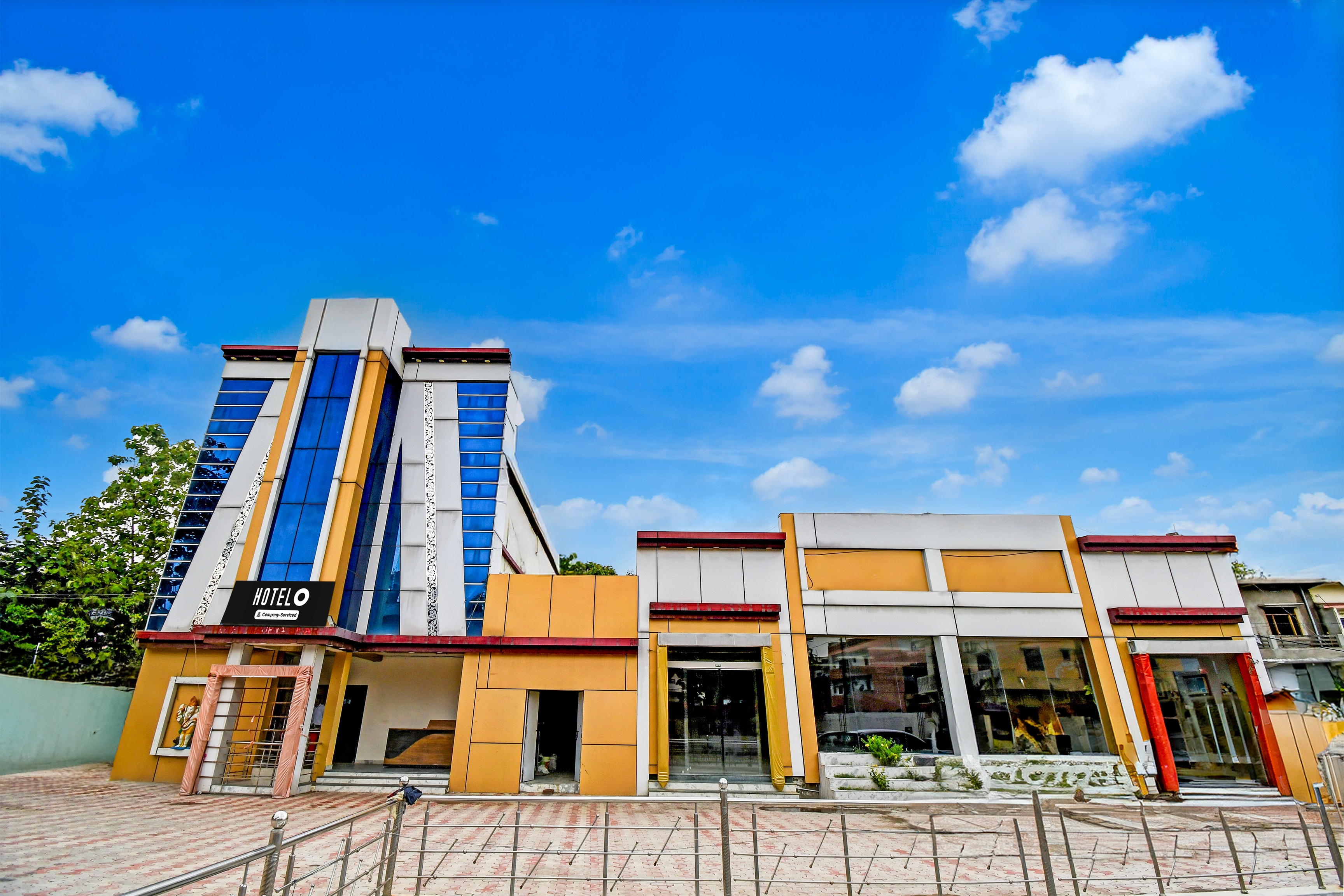 Hotel O DIET College Sasaram Formerly Maurya Banquet Hall — 4-Star Luxury Hotel in Dehri, India