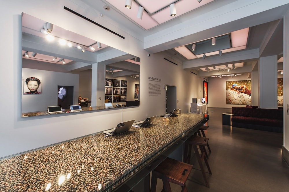 21c Museum Hotel Cincinnati - photo 8