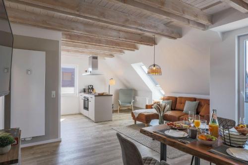 Haus Treibholz Apartment 12 — 4-Star Luxury Hotel in Busum, Germany
