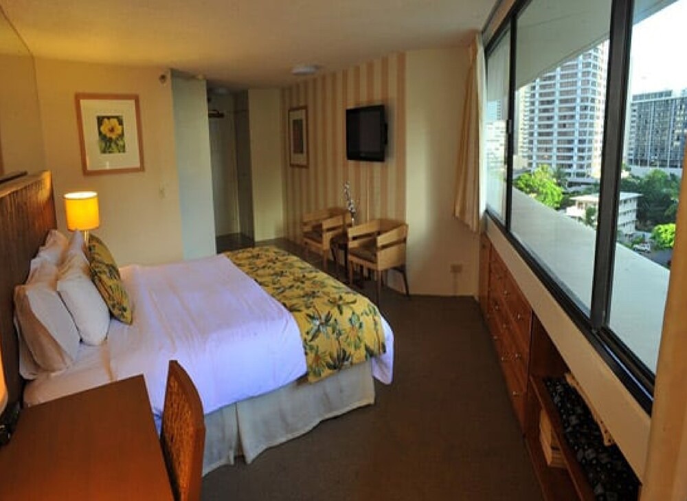 Marina Tower Waikiki - photo 10