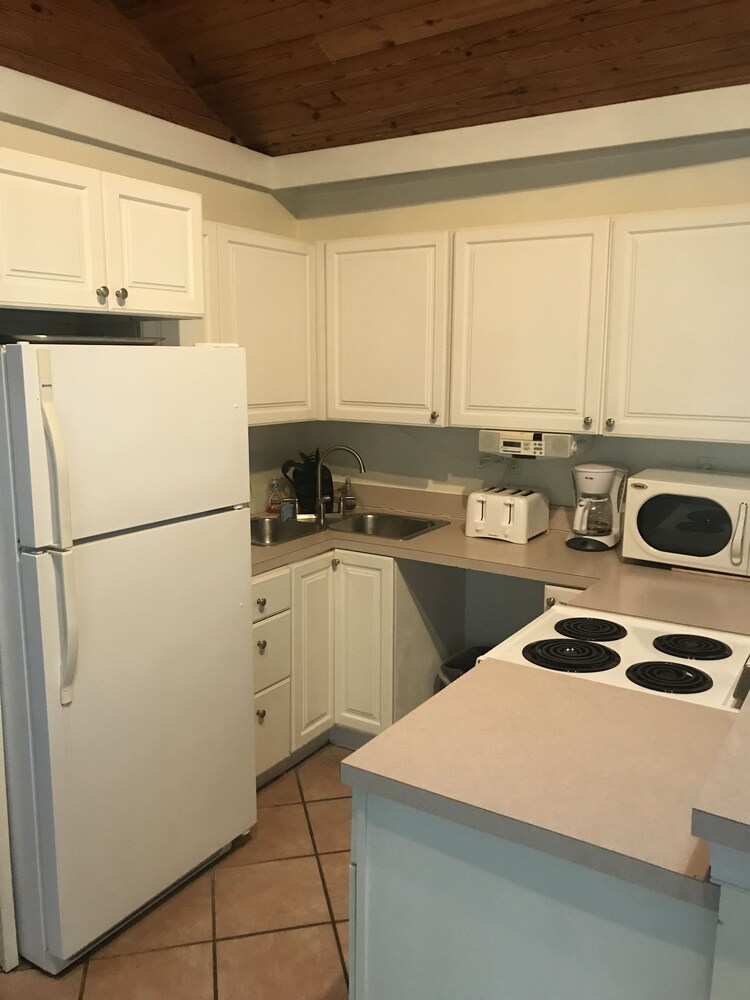 New Orleans House Gay Men Adult Resort - photo 33
