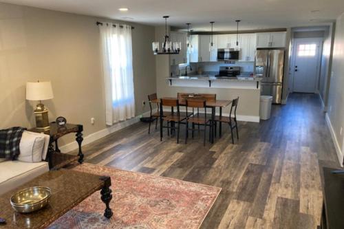 Front Porch Looking In in Black Mountain, United States
