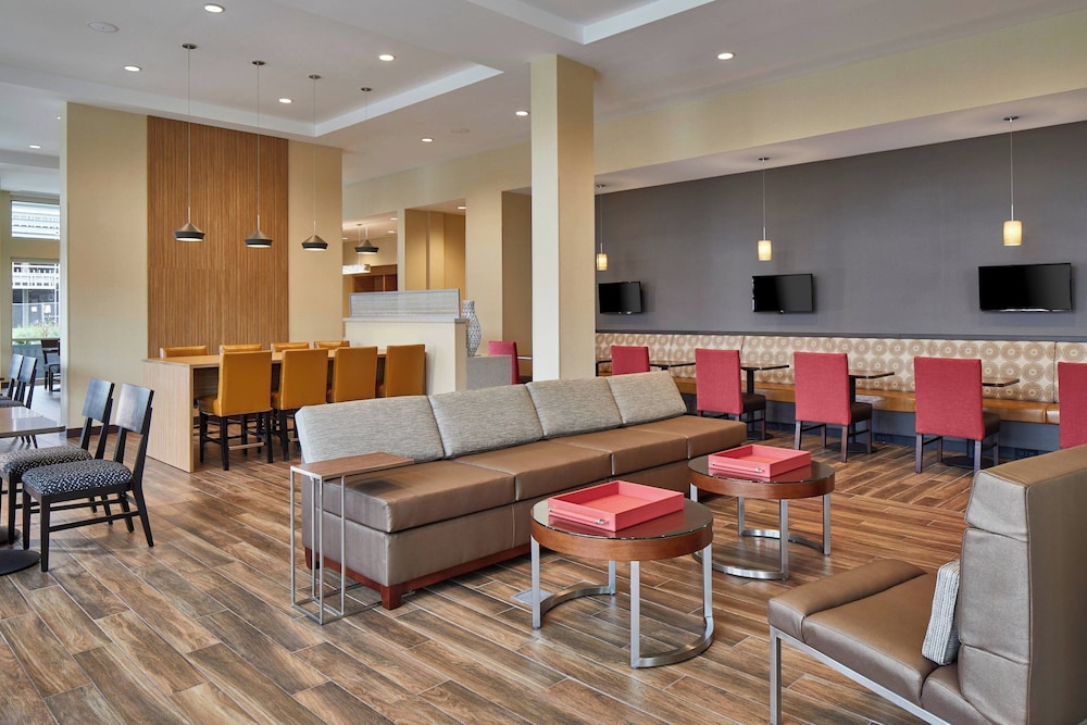 TownePlace Suites by Marriott Columbus North OSU - photo 5