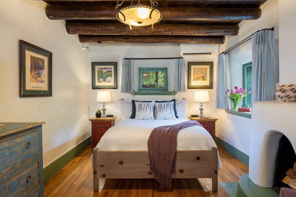 Inn Of The Turquoise Bear - photo 26
