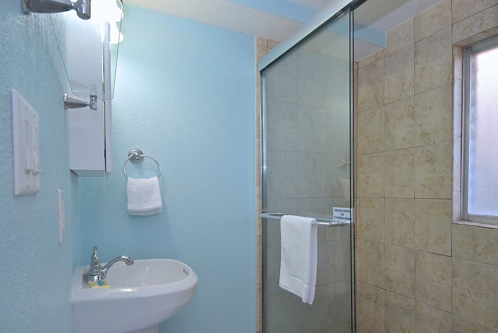 A Beach Retreat - photo 140