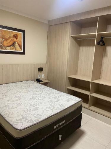 Piazza diRoma com acesso ao Acqua Park e Splash in Caldas Novas, Brasil