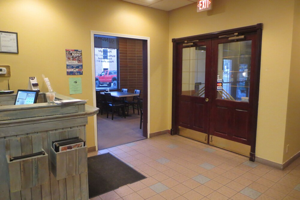 Vanderhoof Inn — Vanderhoof — photo 3