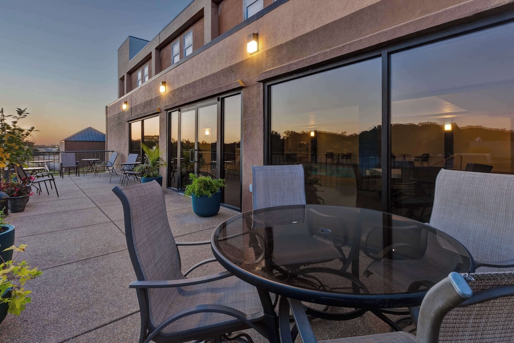 Hampton Inn Princeton - photo 24