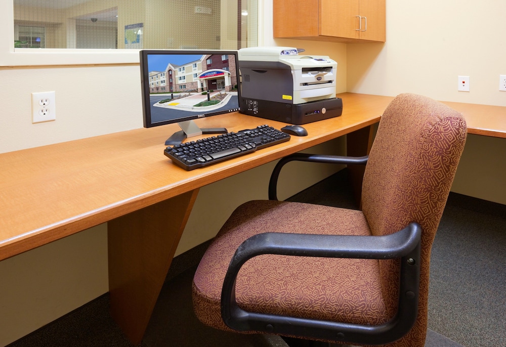 Candlewood Suites Milwaukee Brown Deer by IHG - photo 22