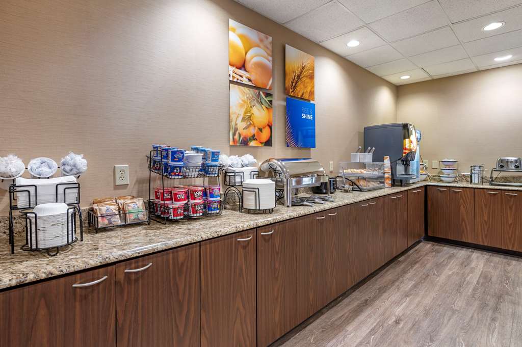 Comfort Inn Louisville Southwest - photo 27
