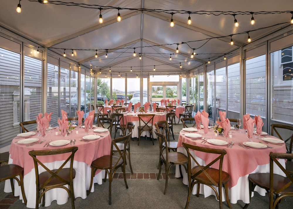Dr. Wilkinson's Backyard Resort and Mineral Springs a Member of Design Hotels - photo 42