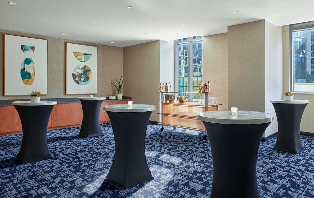 Embassy Suites by Hilton Washington D.C. Convention Center - photo 44