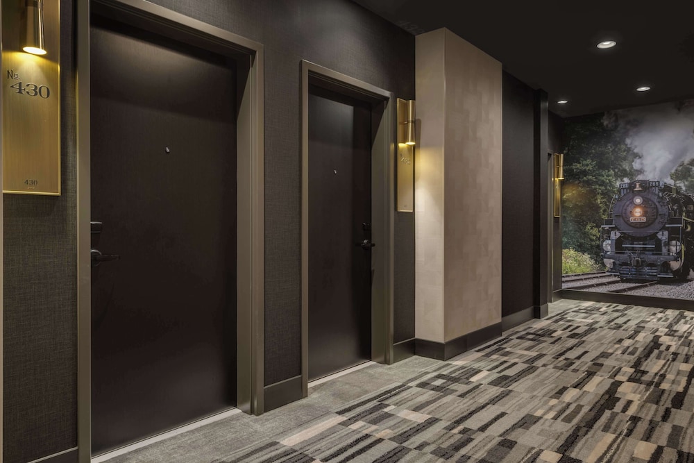 Hotel Nickel Plate Fishers Tapestry Collection by Hilton - photo 4