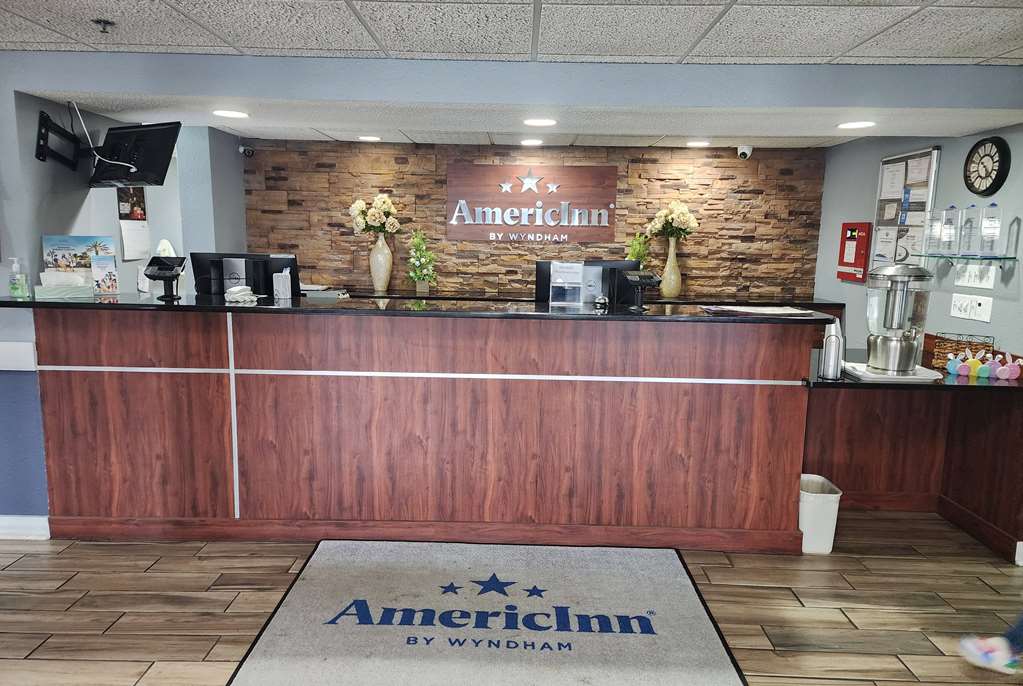 AmericInn by Wyndham Austin - photo 5