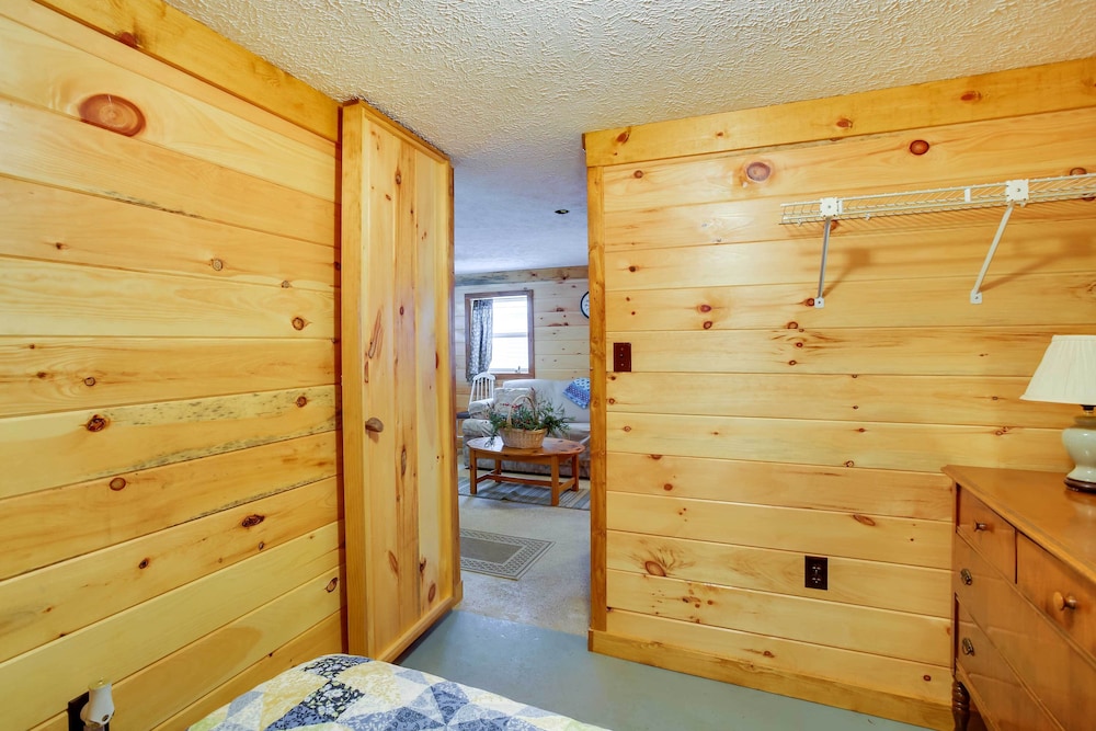 Pine Ridge Resort Cabin on Bass Lake with Dock - photo 10