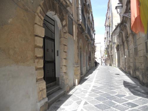 Casa Athena — 4-Star Luxury Hotel in Siracusa, Italy