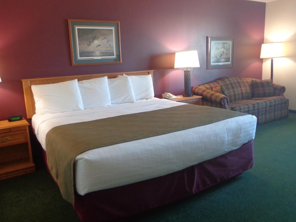 AmericInn by Wyndham Madison SD - photo 17