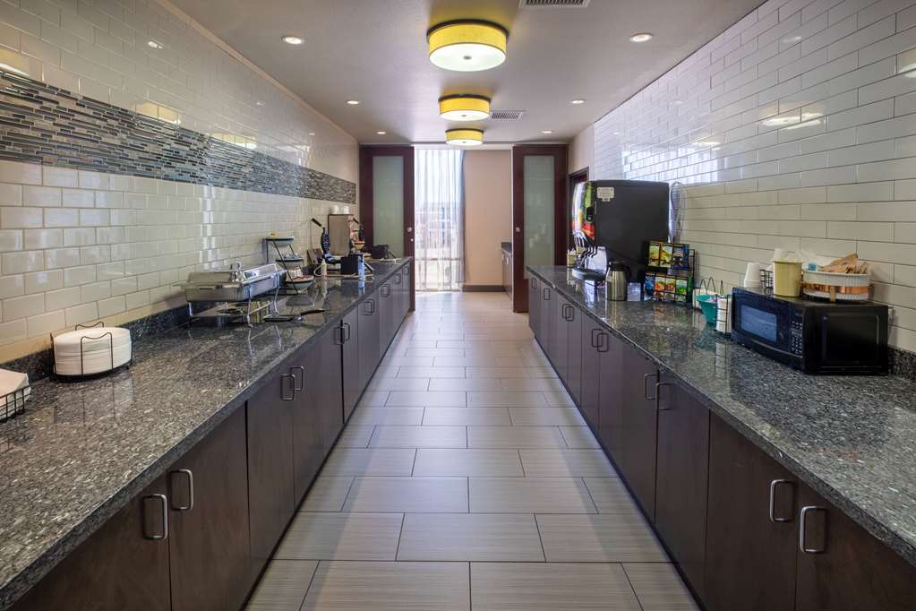 La Quinta Inn & Suites by Wyndham Durant - photo 6