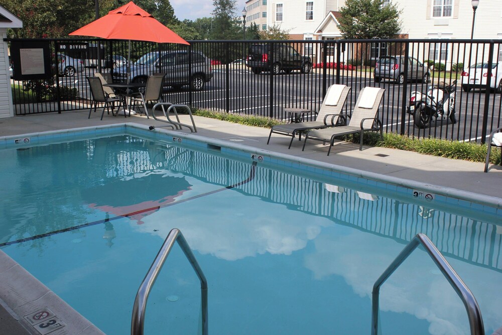 TownePlace Suites by Marriott Fort Meade National Business Park - photo 26