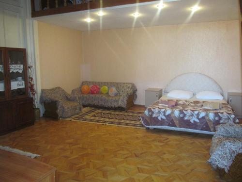 Grandma`s Hotel