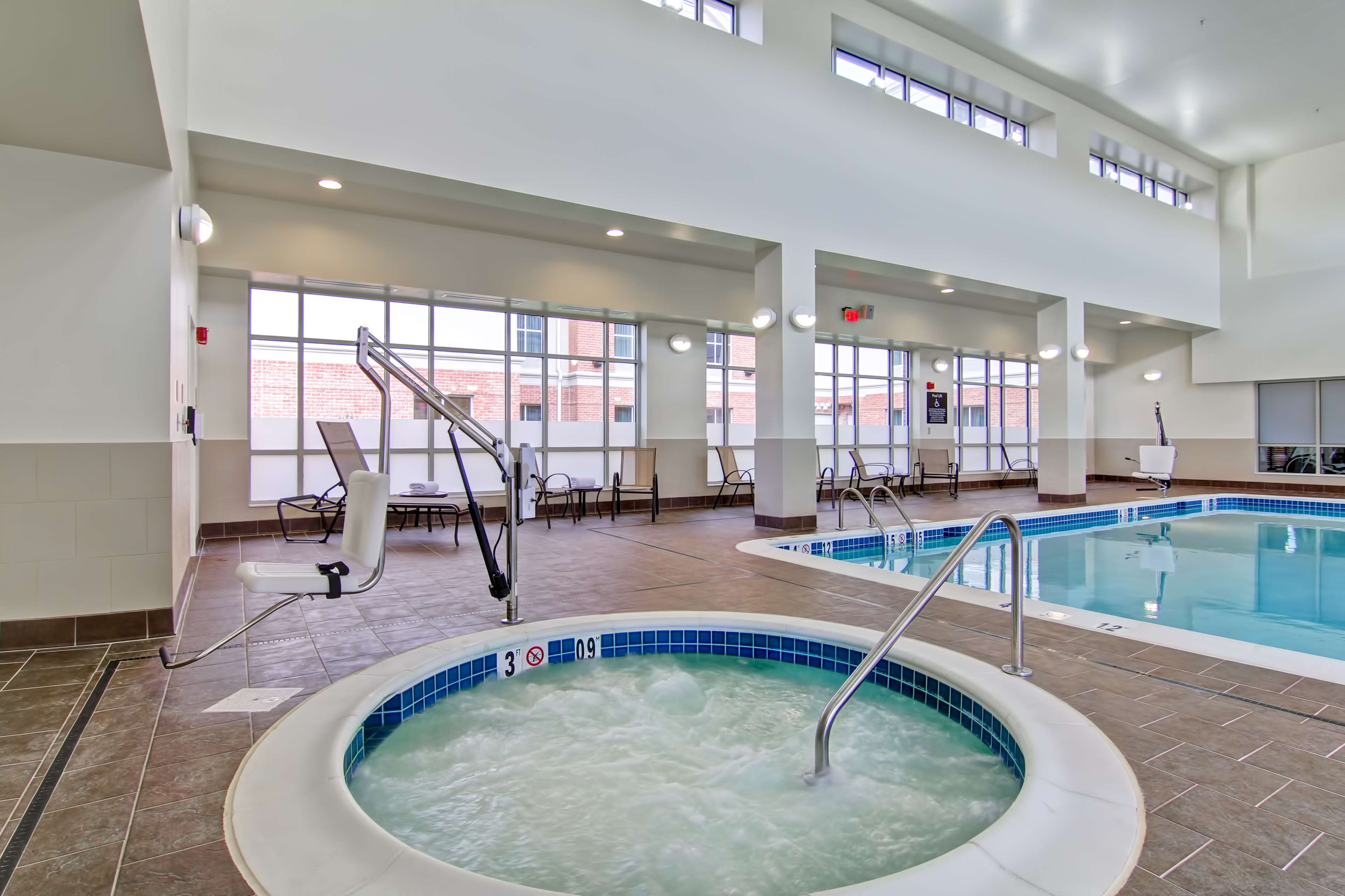 Homewood Suites by Hilton Woodbridge - photo 14