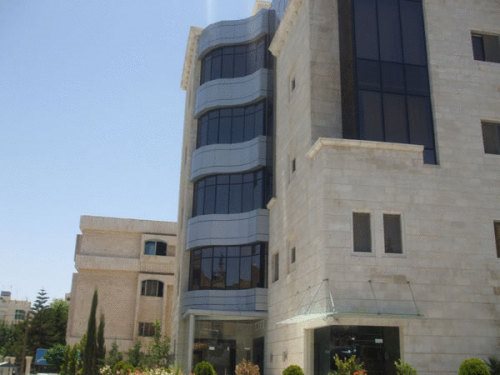 Elegant - carbon neutral hotel in Amman