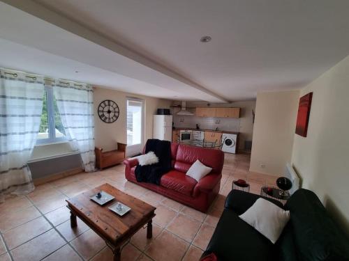 Merlinite 4 Couchages — hotel in Archigny