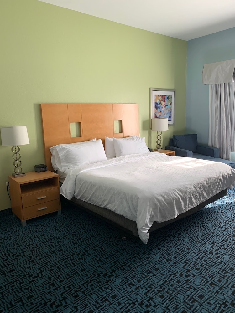 Holiday Inn Express Hotel & Suites Rock Springs Green River By Ihg - photo 24
