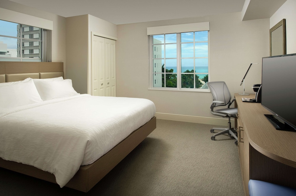 Hilton Garden Inn Miami South Beach - photo 7