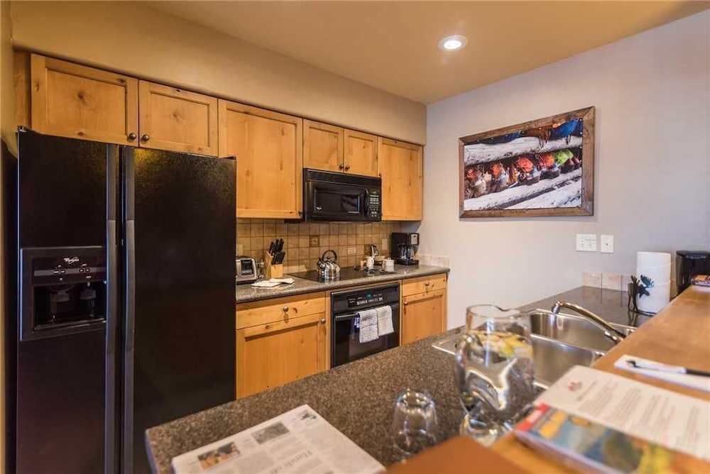 Tl2210 Perfect for A Couple Winter Specials Many Outdoor Activities — 4-Star Luxury Hotel in Steamboat Springs, United States