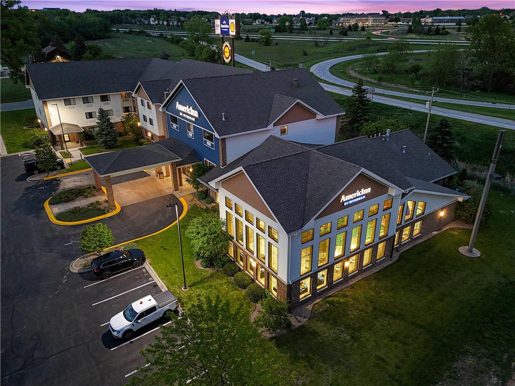 AmericInn by Wyndham Green Bay East - photo 8