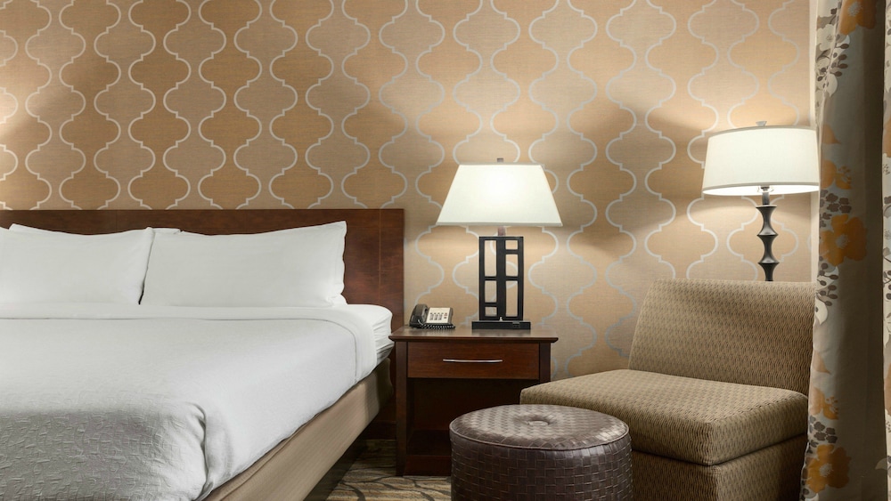 Holiday Inn Hotel & Suites Williamsburg Historic Gateway by IHG - photo 7