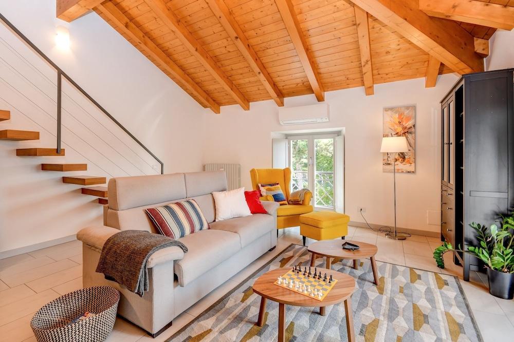 Al Ponte — 4-Star Luxury Hotel in Salo, Italy