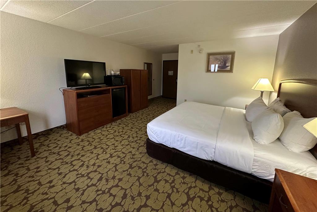 AmericInn by Wyndham Appleton North Little Chute - photo 19