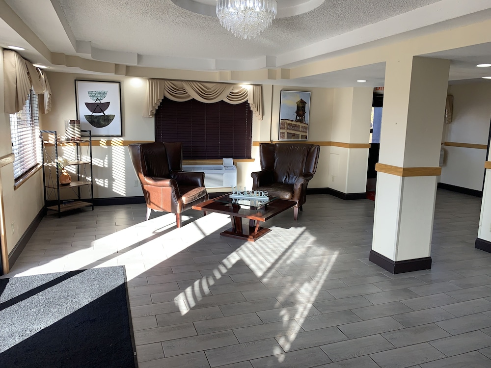 Brentwood Inn - photo 6